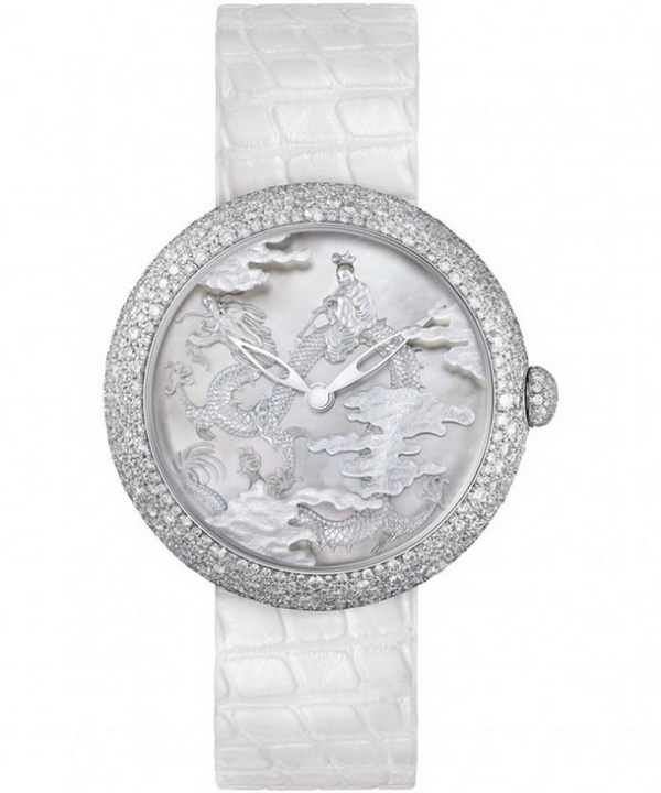 600x580