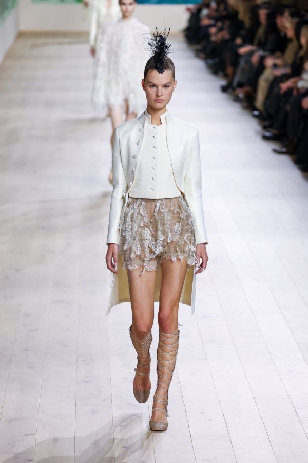 Dior-spring-2025-couture-20-LN.jpg 600x400