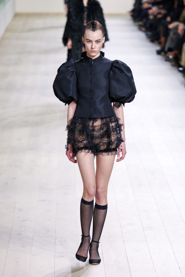 Dior-spring-2025-couture-22-LN.jpg 600x400