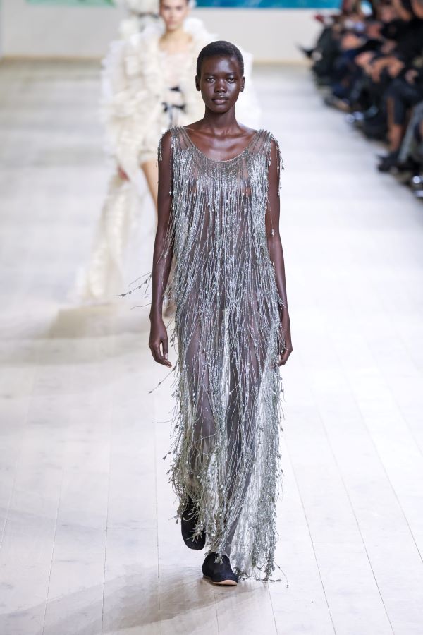 Dior-spring-2025-couture-6-LN.jpg 600x400