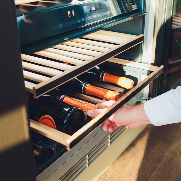 Wine-Fridge-LN+ 600x400