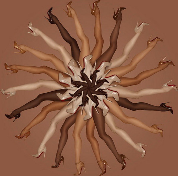 600x580