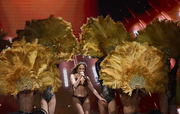 jenifer-lopes-6-LN.jpg 300x400