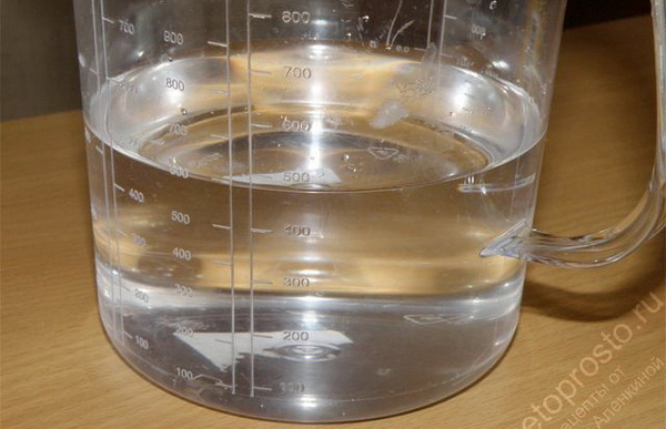 likyor-2-LN.jpg 600x580