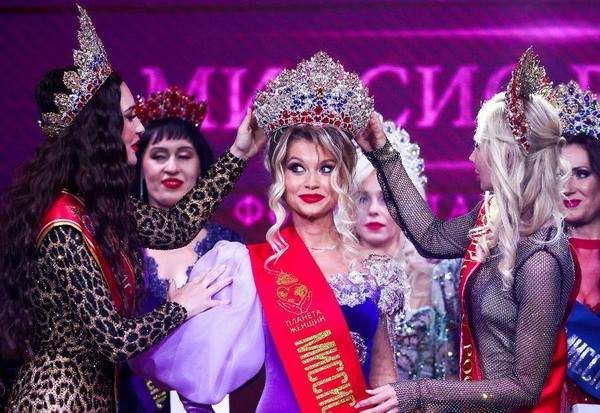 missis-rusia-5-LN.jpg 600x400