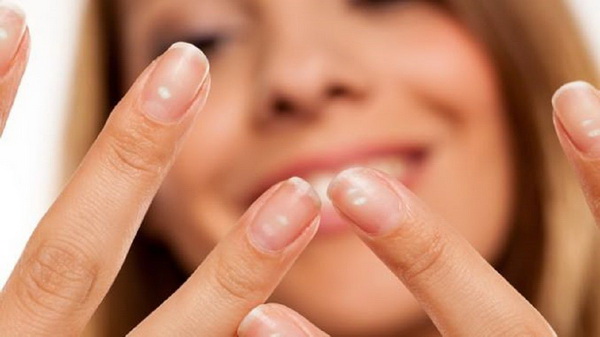 nails-1-LN 600x400