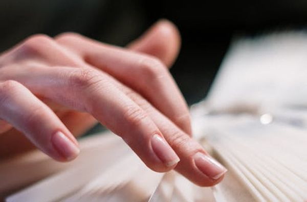 nails-3-LN.jpg 600x400