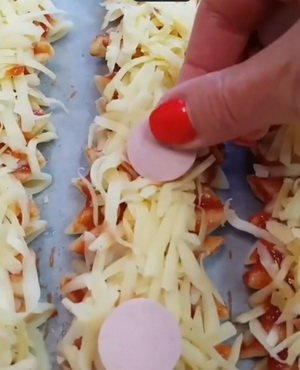 pizza-5-LN.jpg 600x400