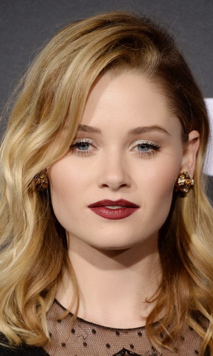 600x580
