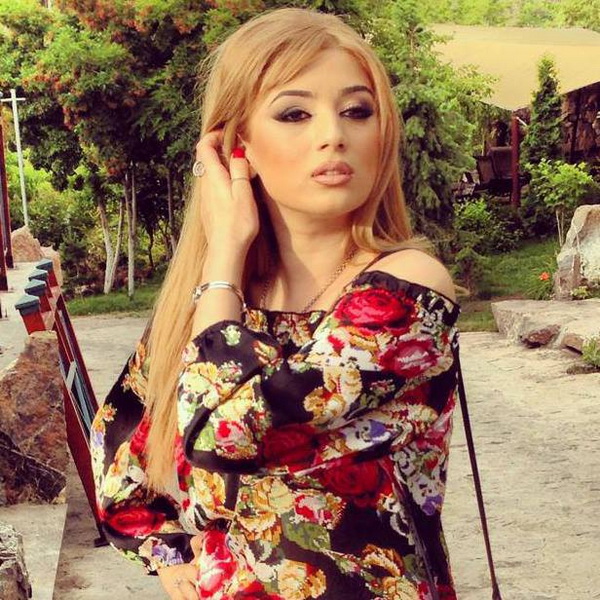 syusy meliqyan-4 600x580