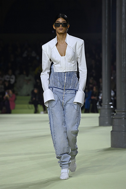 1-2-20220303-balmain-15 600x400