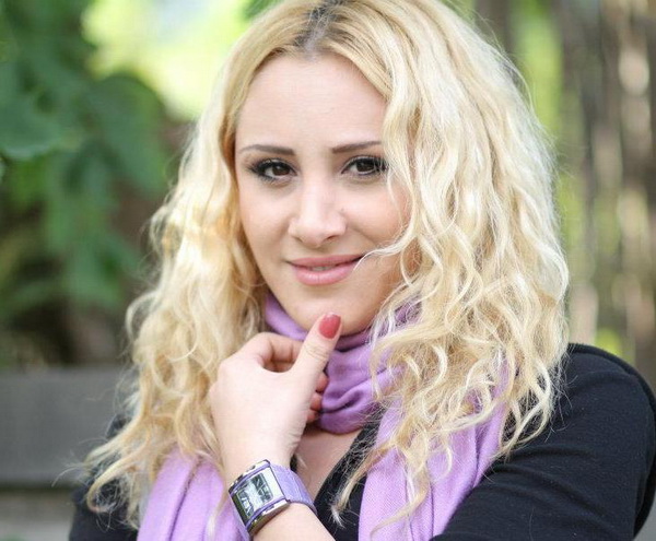 Ani Petrosyan4 600x580