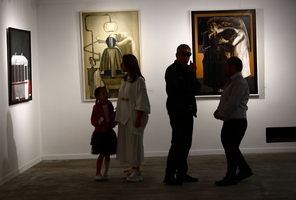 Artut-Hovhannisyan-07-LN.jpg 600x400