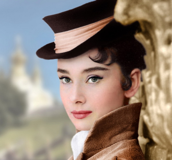 Audrey-Hepburn-5.jpg 600x580