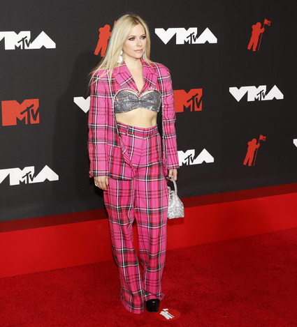 MTV Video -6-LN.jpg 600x400