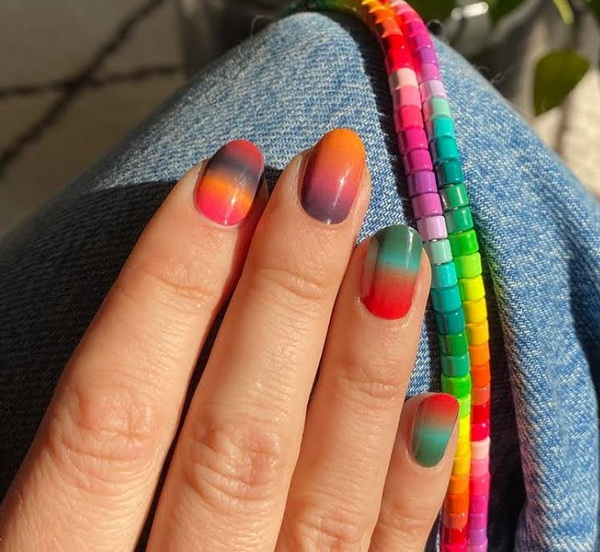 Manikyur-gradient-04-LN.jpg 600x400