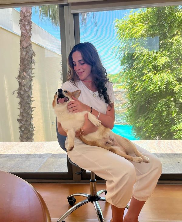 Miss-Universe-2025-11-LN.jpg 300x400