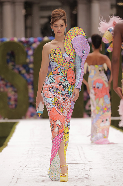 Moschino-6-LN.jpg 600x400