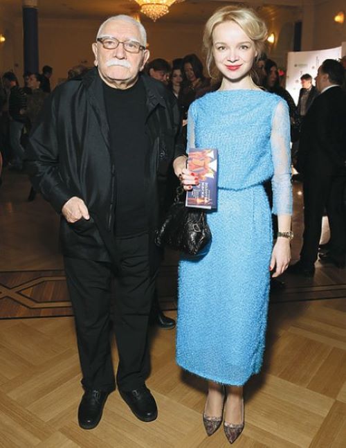 armen-djigarkhanyan-5-LN.jpg 600x400