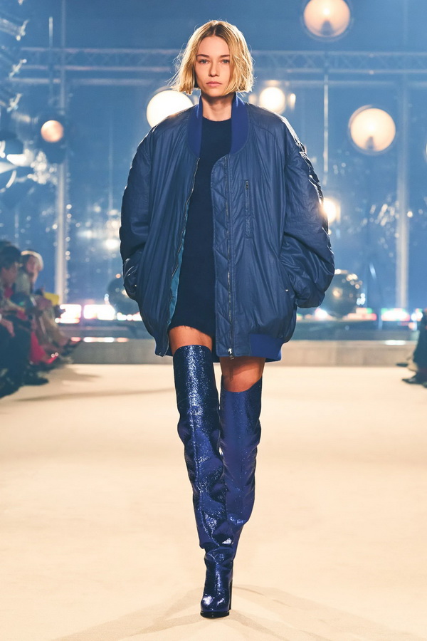 moda-automn-2210-2-1-LN.jpg 600x400