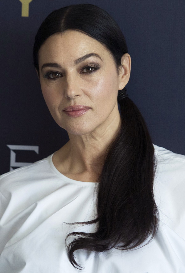 /images/mixed/monica_beluchi-3-LN.jpg 600x580