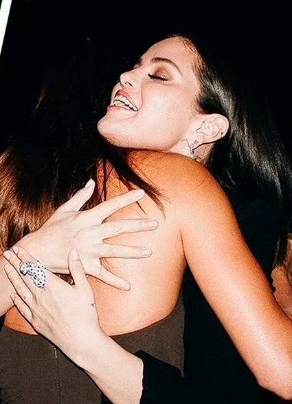 selena-gomes-3-LN.jpg 600x400