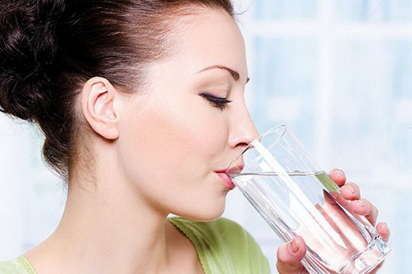600x580